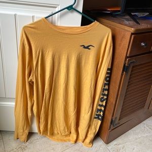 Hollister & H&M shirts